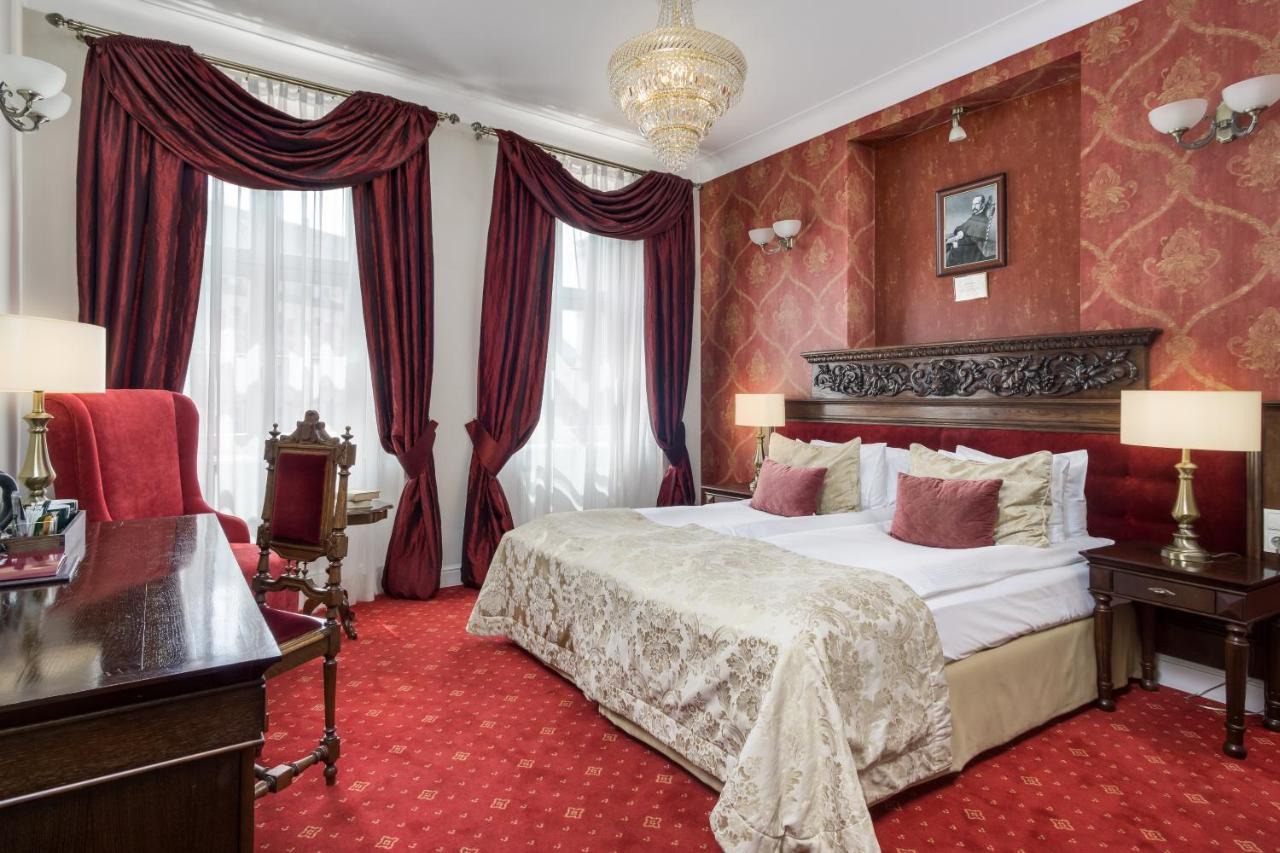 Hotel Kolegiacki Poznań Exterior foto